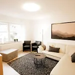 Bonquartier - House 5br - Garden - Forest - Road Connection *