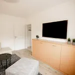 Σπίτι διακοπών Bonquartier - House 5br - Garden - Forest - Road Connection
