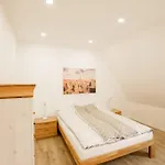 Σπίτι διακοπών Bonquartier - House 5br - Garden - Forest - Road Connection