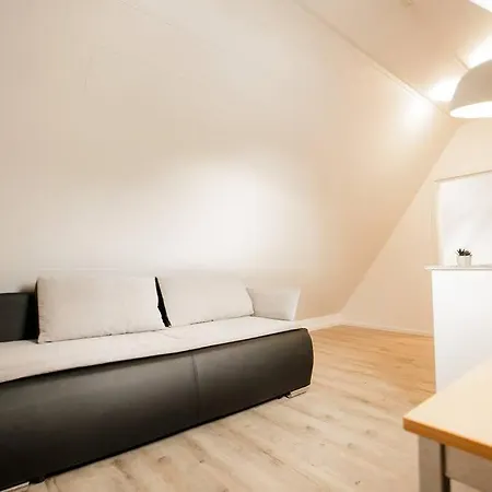 בית נופש Bonquartier - House 5br - Garden - Forest - Road Connection