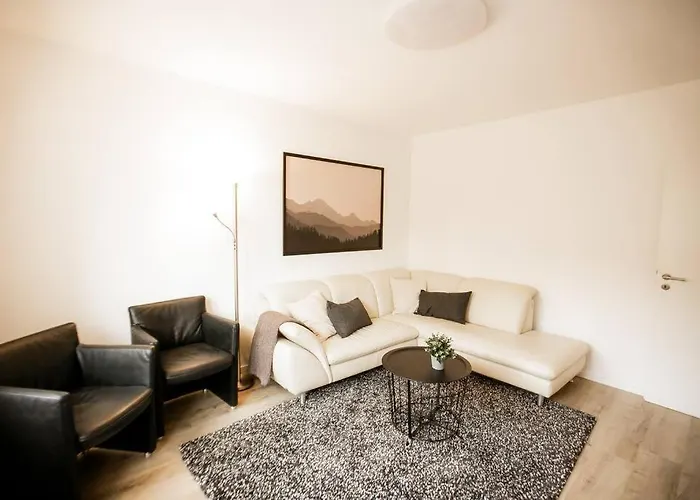 Bonquartier - House 5br - Garden - Forest - Road Connection Ferienhaus Siegburg