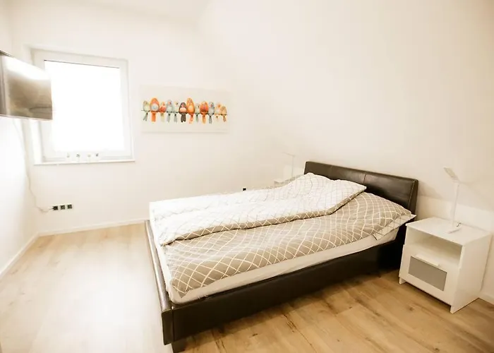 Bonquartier - House 5br - Garden - Forest - Road Connection 別荘 ジークブルク